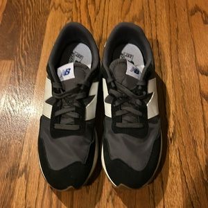 New balance 327